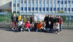 Des professeurs en grève au collège Marie curie à l'Isle-Adam dans le Val-d'Oise